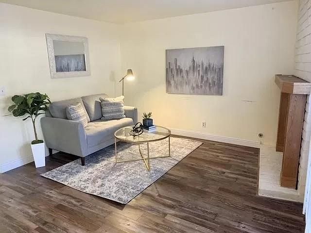 1st image of 3243 W De Ovan Ave