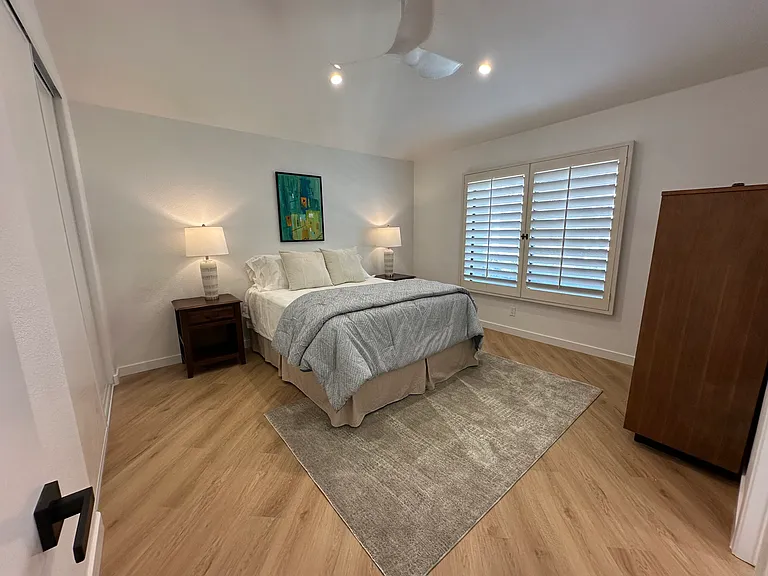 Bedroom #2 - queen bed