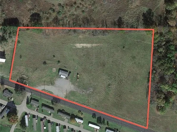 Lincoln St SE, Minerva, OH 44657