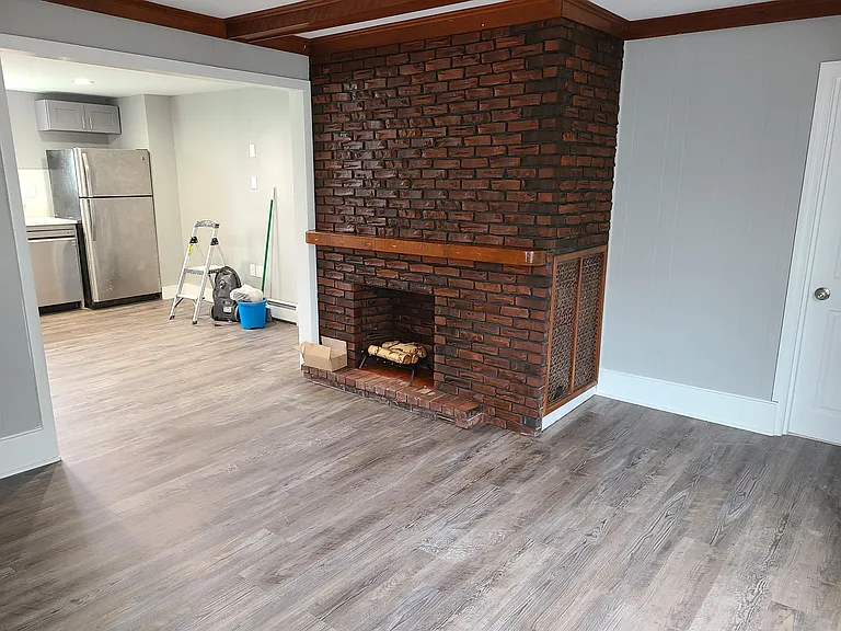 17 Stearns St #2 — Photo 5