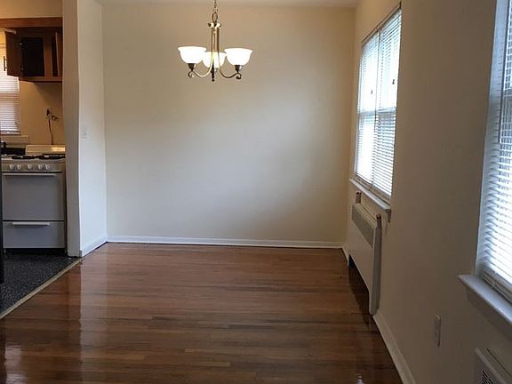 3rd image of 53 Bross Pl APT 7