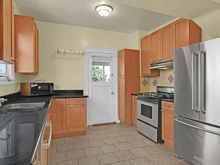 2646 Post St — Photo 13