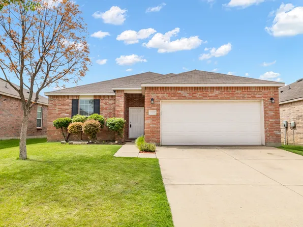 2408 Lohani Ln, Fort Worth, TX 76131