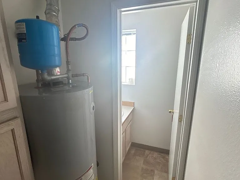 123 W Antler Ave — Photo 8