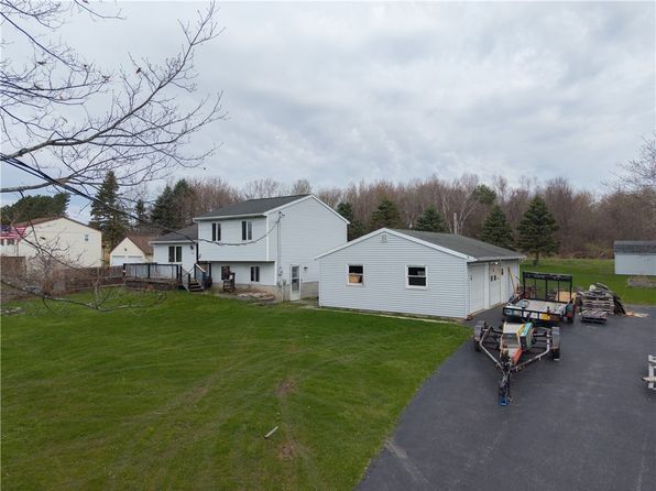 6067 Stone Hill Rd, Lakeville, NY 14480