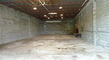 2nd image of 3657 Belmont Ave