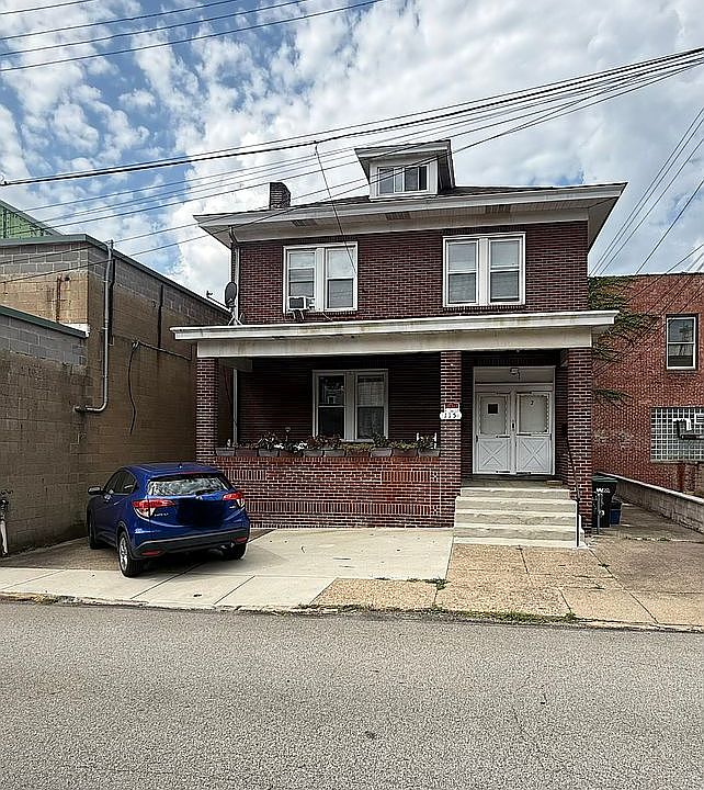 1st image of 115 Fornoff St