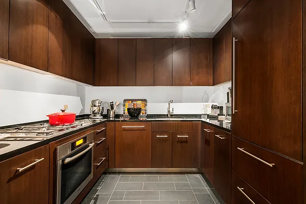 Sold by Compass | media 3