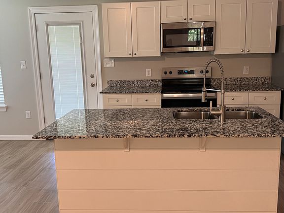 5th image of 532 Harold Tucker Rd