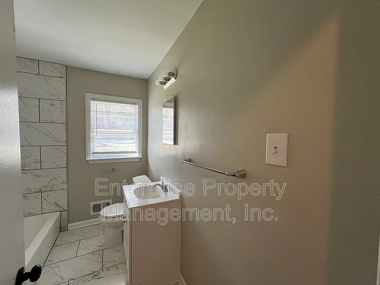 1699 Frayser Blvd — Photo 7