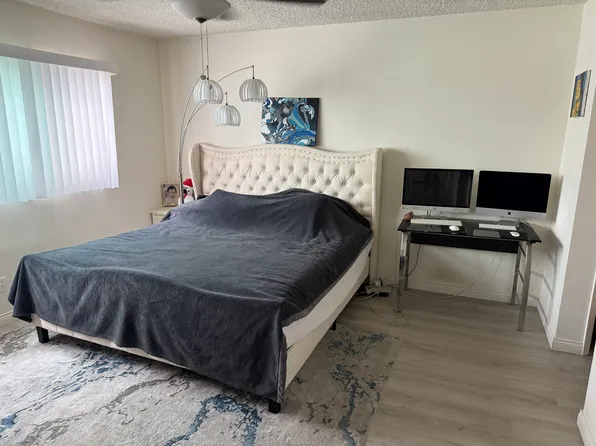 306 N Jackson St, Glendale, CA 91206