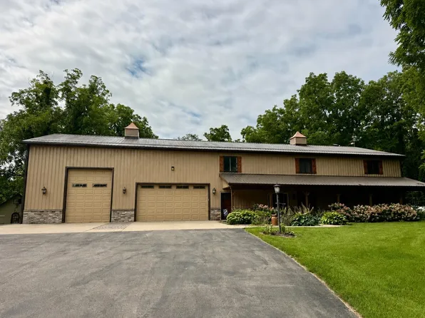 11475 Breniger Ln, Darlington, WI 53530