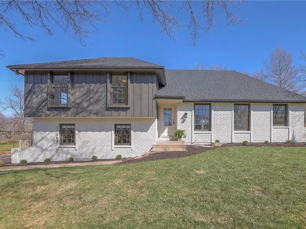 14104 W 48th St, Shawnee, KS 66216