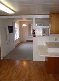 1st image of 1215 Winslow Ave