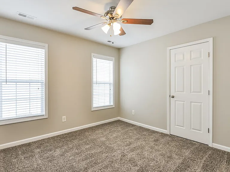 2716 Lead Crystal Ct — Photo 11