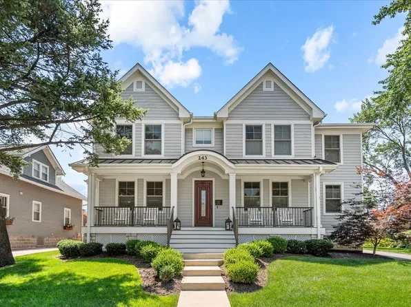 243 W Palatine Rd, Palatine, IL 60067