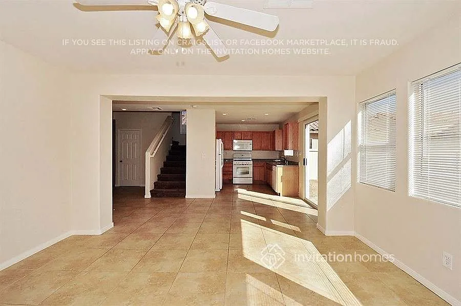 5961 Mahogany Mountain Dr Las Vegas, NV 89142 — Photo 4