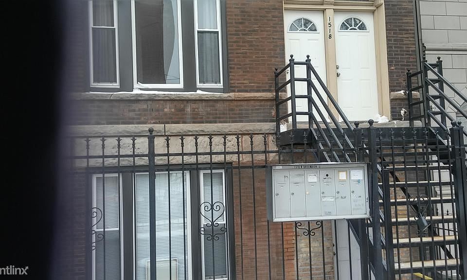 1st image of 1518 N Greenview Ave APT 1F