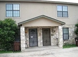7543 Windsor Oaks