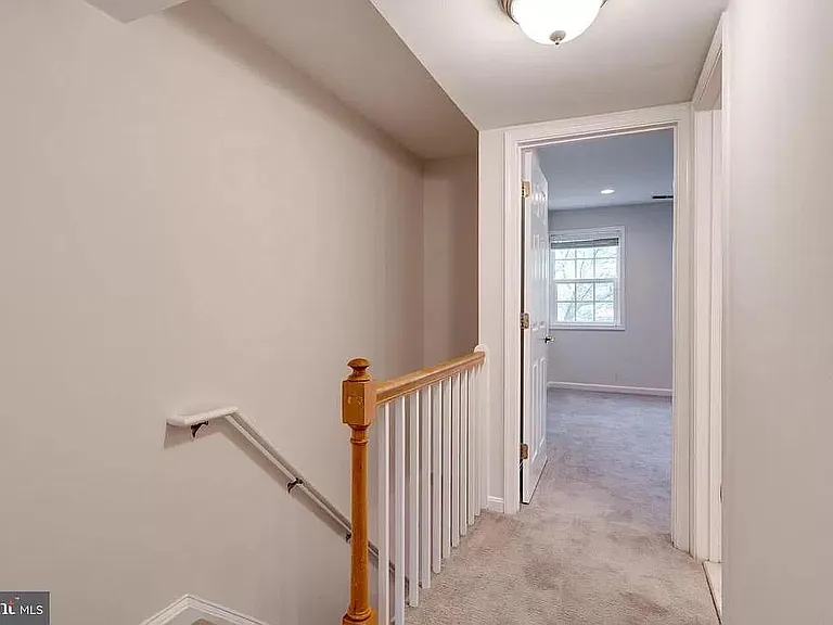 1487A N Van Dorn St — Photo 15