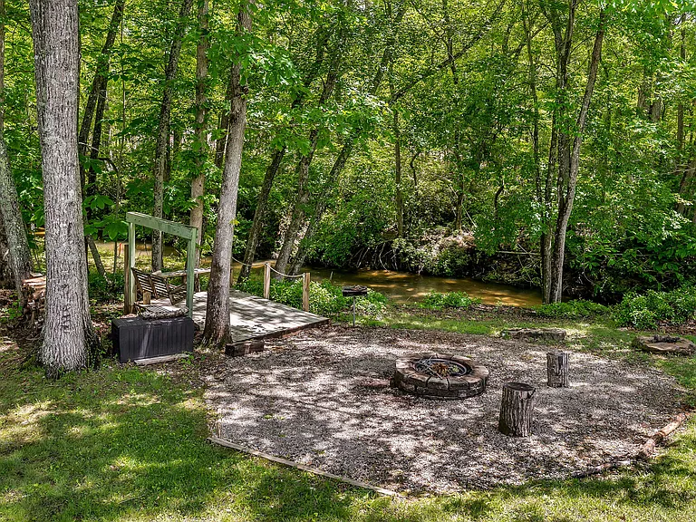1048 Sitting Bull Point — Photo 20