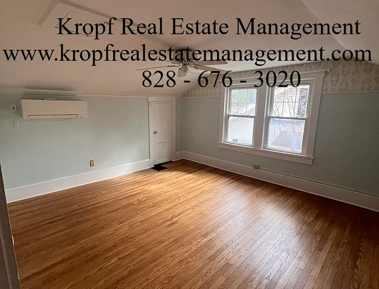 138 Murdock Ave — Photo 21
