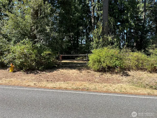 1353 Juniper Beach Road, Camano Island, WA 98282