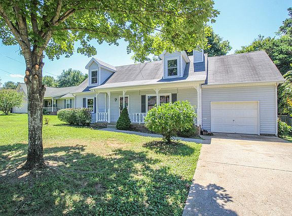 5th image of 1015 Sheila Ct