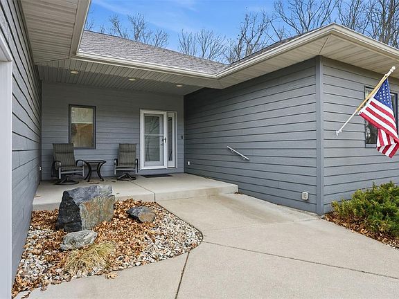 4th image of E3352 Aspen Road