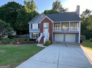 132 Farm St, Hiram, GA