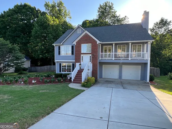 132 Farm St, Hiram, GA 30141