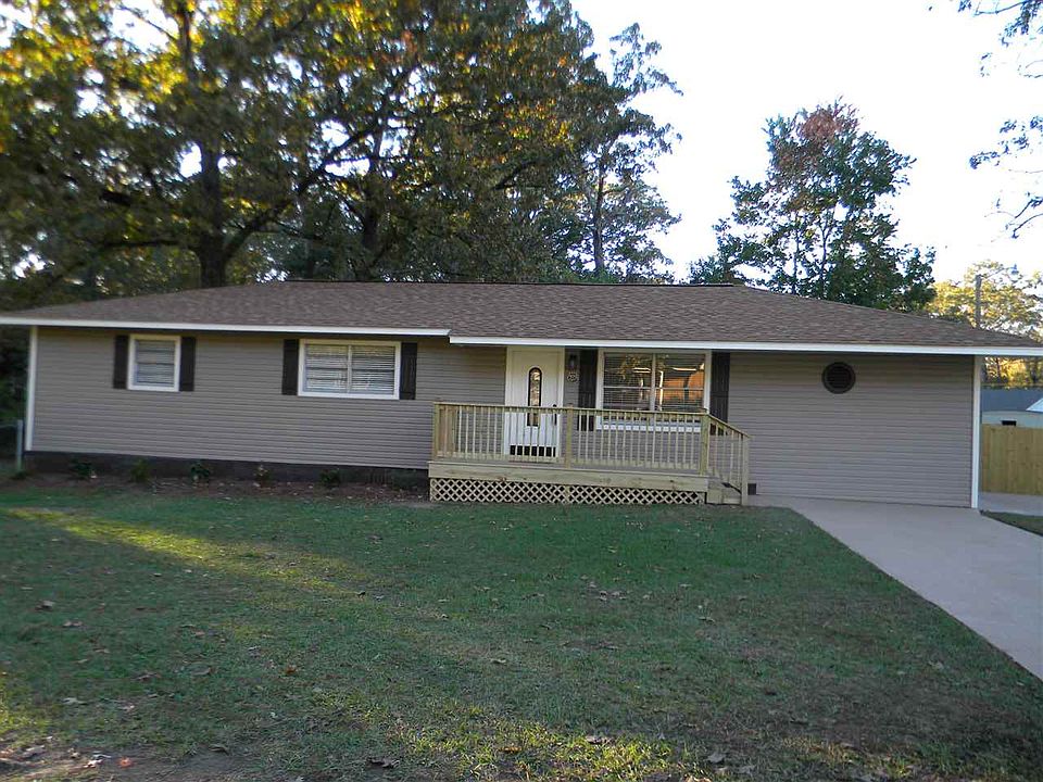 1st image of 303 Marilyn Dr