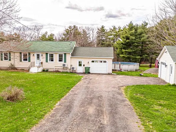 620 Broad Rd, Burton, NB E2V 3W3