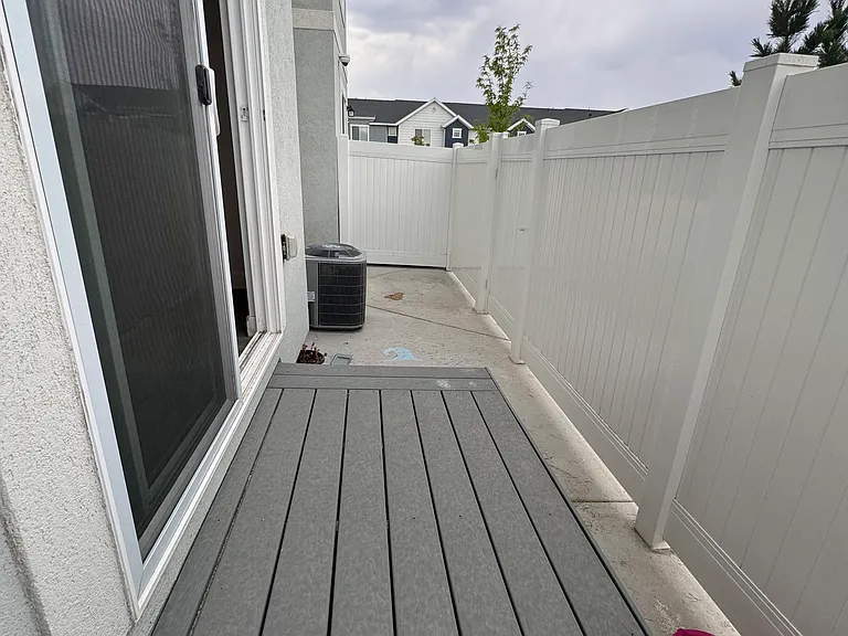 1102 E Dogwatch Dr — Photo 10
