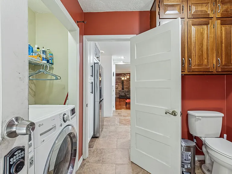 5210 River Park Villas Dr — Photo 28
