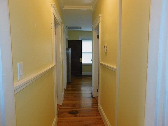 4th image of 390A Granite St #2