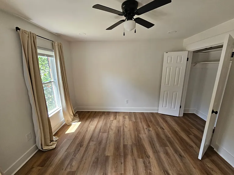 3020 Laurinburg Cir — Photo 11