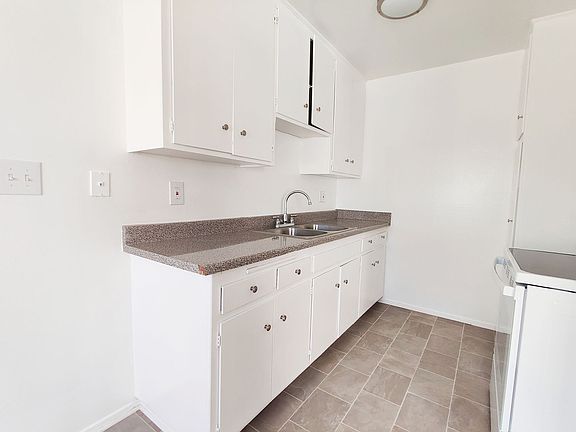 5th image of 8351 Northgate Ave APT 21