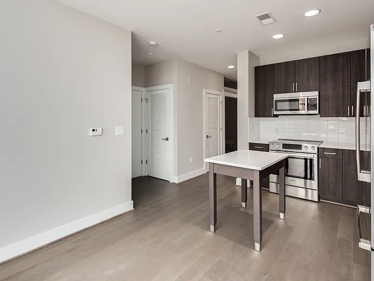 1500 Pennsylvania Ave SE #211 — Photo 11