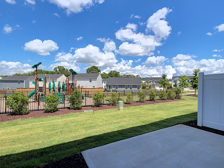 411 Mancini Dr — Photo 19