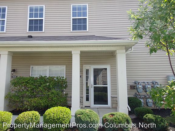 2nd image of 1435 Carylake Cir