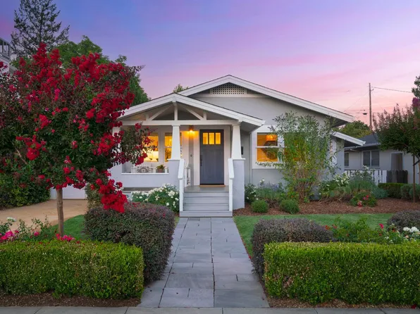 716 Johnson Street, Healdsburg, CA 95448