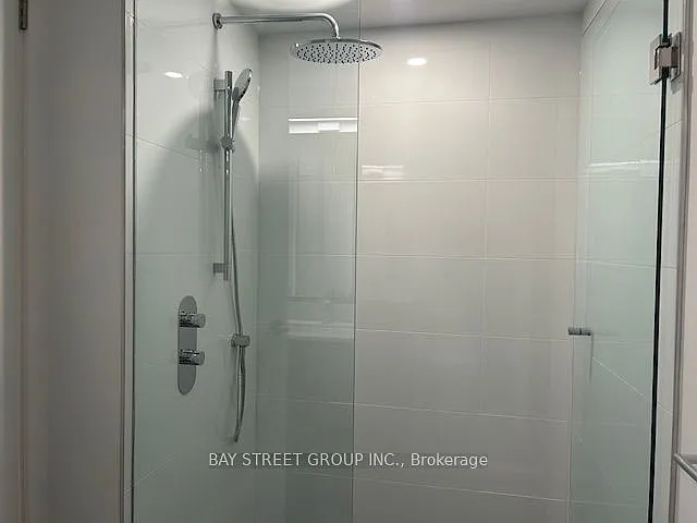 1720 Bayview Ave #225 — Photo 9