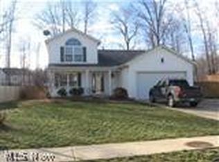 8029 Oak Tree Dr S, Lorain, OH 44053