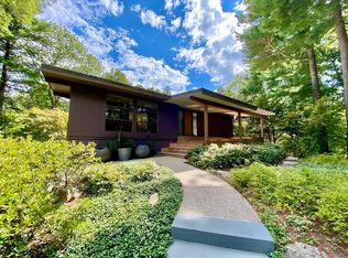 11 White Pine Knoll Rd, Wayland, MA 01778