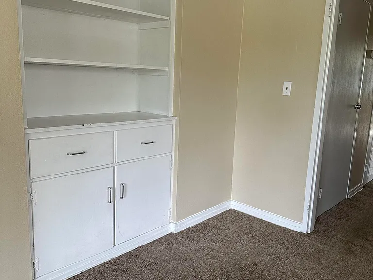 3411 Hendricks Ave #4 — Photo 5