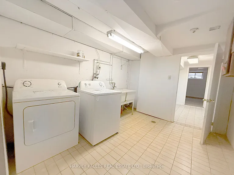 214 Dixon Rd — Photo 19