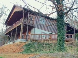 126 Tenderfoot Trl, Whittier, NC 28789