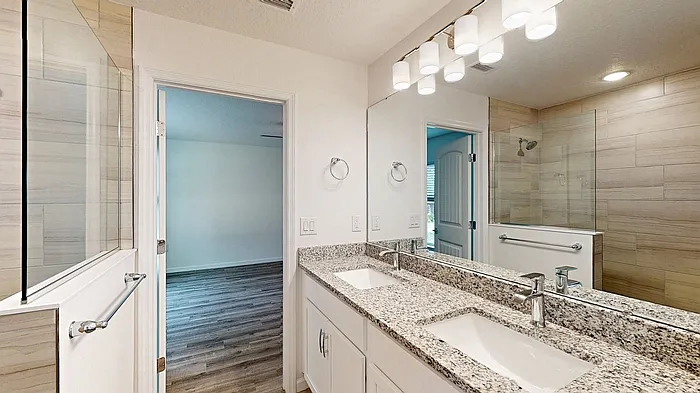 3 Smollett Pl — Photo 8