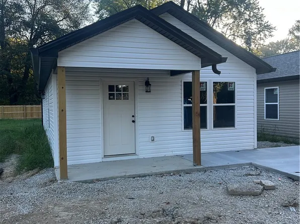 300B Williams Street, Jeffersonville, IN 47130